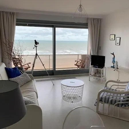 Maya 804 Apartment *